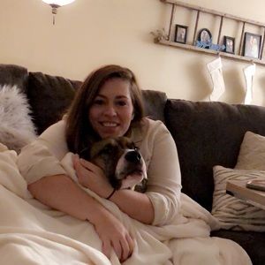 Meet your Posher, Danielle